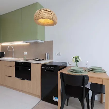 Bright Mostek In With Balcony 3city By Renters